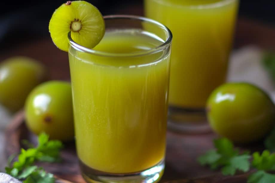 10 Incredible Health Benefits Of Amla Juice This Winter