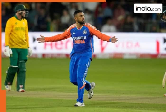 Varun Chakravarthy, Varun Chakravarthy records, Varun Chakravarthy latest records, Varun Chakravarthy fifer against South Africa, Varun Chakravarthy fifer against Proteas, Varun Chakravarthy bowling against South Africa, India vs South Africa 2nd T20I, IND vs SA 2nd T20I, cricket, cricket news