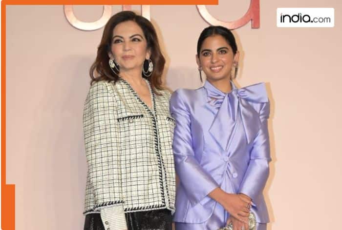 Nita Ambani and Isha Ambani's viral video