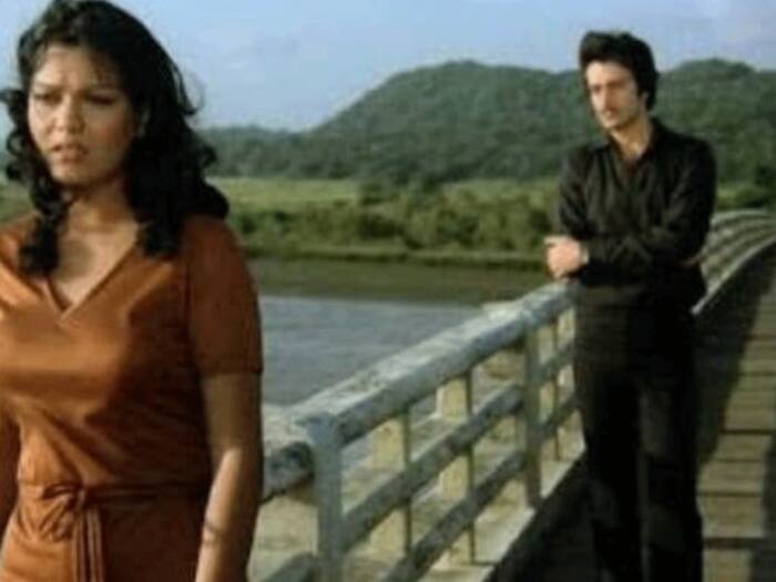 zeenat and deepak love