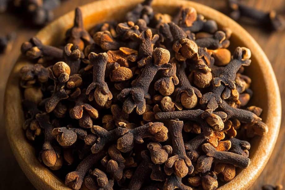 Unlock The Nutritional Power Of Cloves For Better Oral And Bone Health
