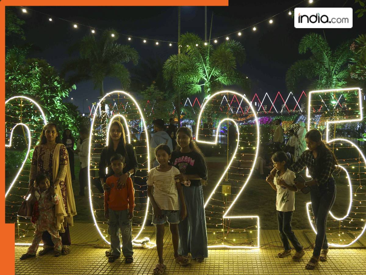 2025 का आगाज: कश्मीर से कन्याकुमारी तक दिखा नववर्ष का उत्साह, भारत ने धूमधाम से मनाया नए साल का जश्न
