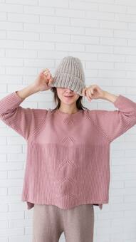 Stay Stylish This Winter with Branded Pullovers on Sale at Amazon!