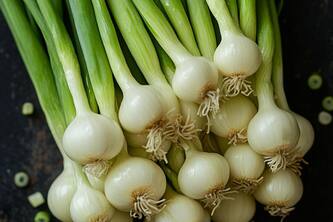 Boost Your Immunity Naturally With Green Onions: Here's How