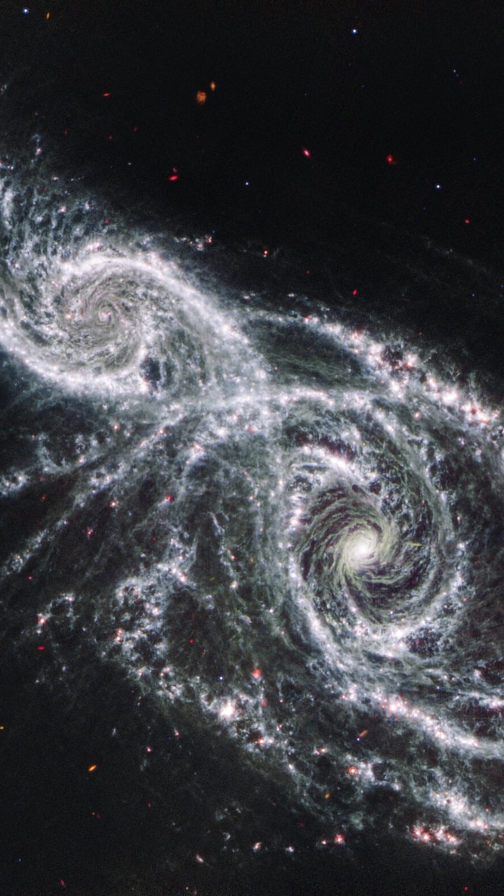 5 incredible images of distant galaxy captured by NASA James Webb