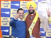 Delhi में विधानसभा चुनाव से पहले BJP को झटका, गोयल के जाते ही 'एंबुलेंस मैन' को AAP में ले आए केजरीवाल