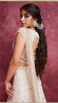 8 Rashmika Mandanna inspired stylish back blouse designs for wedding season