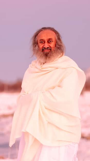 10 Inspirational Quotes by Gurudev Sri Sri Ravi Shankar