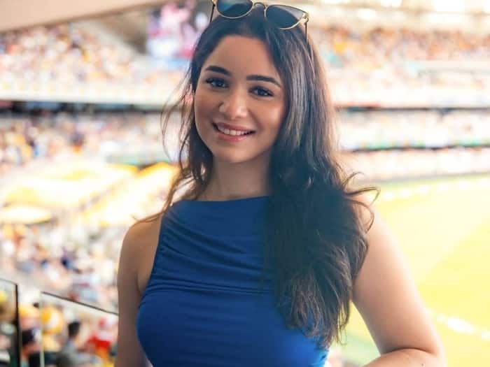 Sara Tendulkar at the Gabba to support Indian team