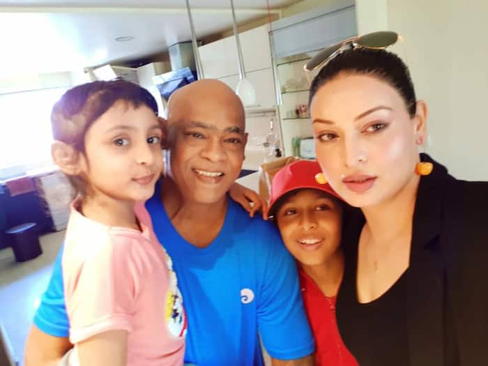 Vinod Kambli family