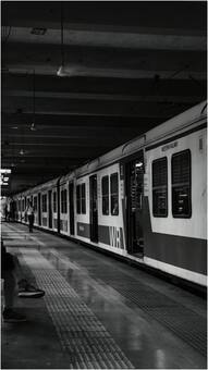 Most HAUNTED Indian railway stations