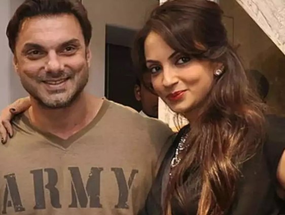 Sohail Khan and Seema Sajdeh were married for 24 years and have two sons.