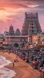 भारत का कौन सा जिला दो राज्यों में फैला है ?