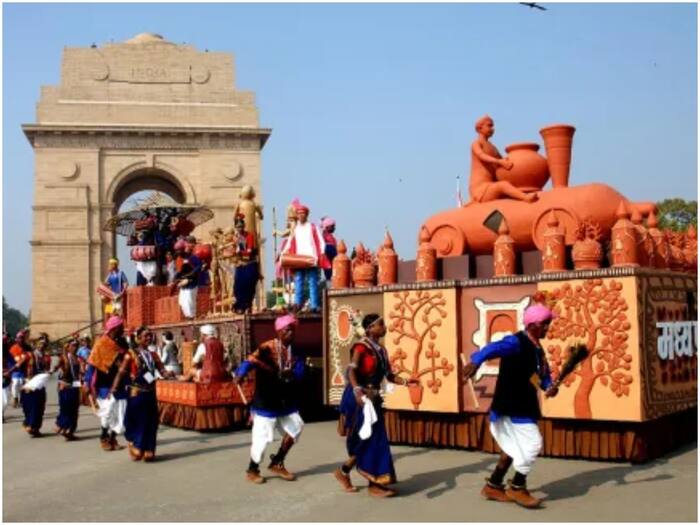 How to book parade tickets republic day