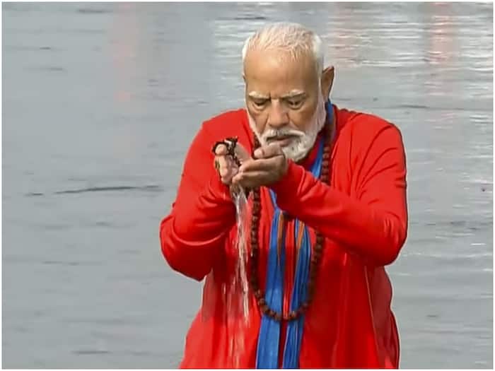 Narendra Modi In Maha Kumbh Mela