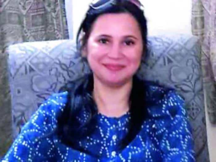 Naureen  Azhar   s first wife jpg