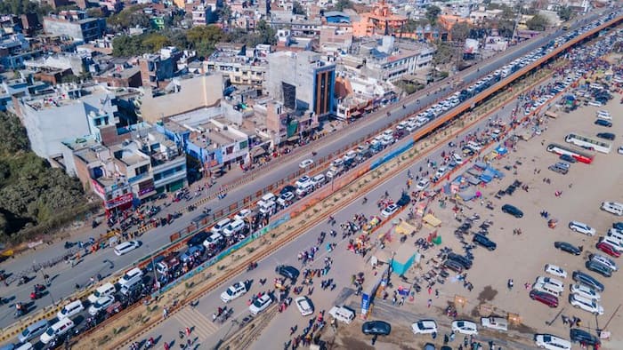 Mahakumbh jam 2