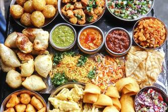 Taste The Diversity Of Mumbai: Street Food You Can't Miss