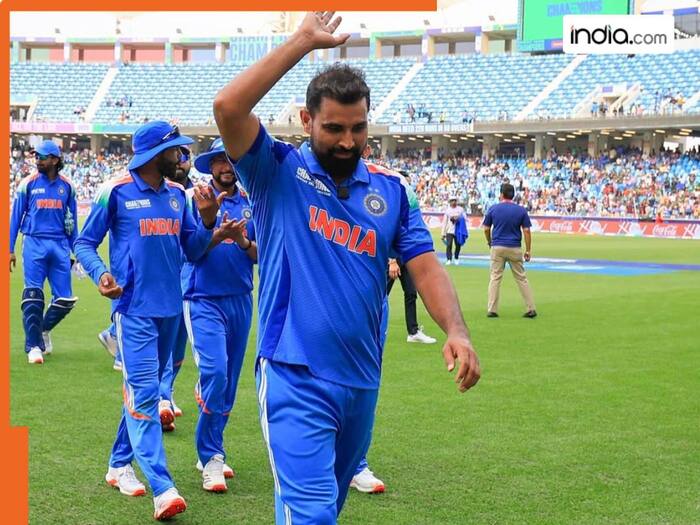 Mohammed Shami Hands up