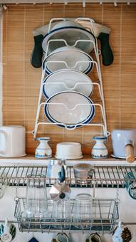 8 Best Storage Racks to Organize Your Space