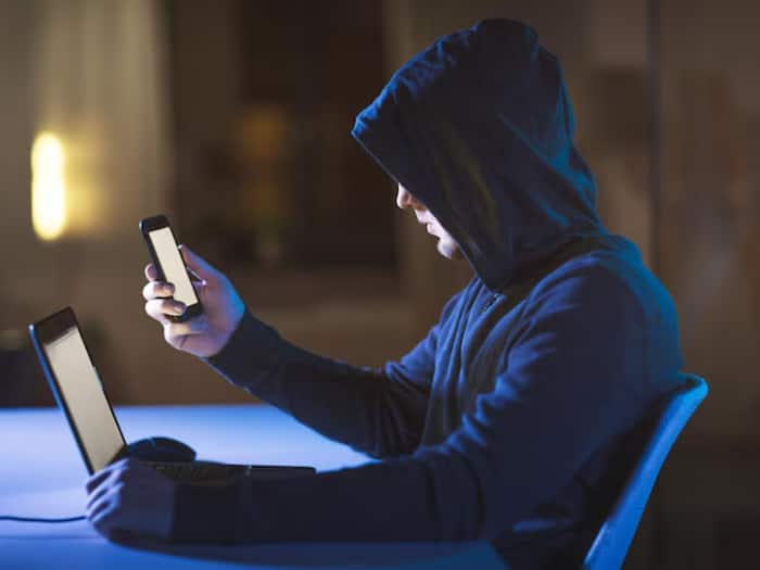 Personal data theft from phone