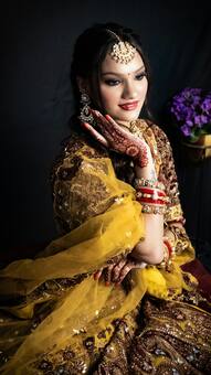 6 Stunning Bangles to Add Grace to Every Occasion