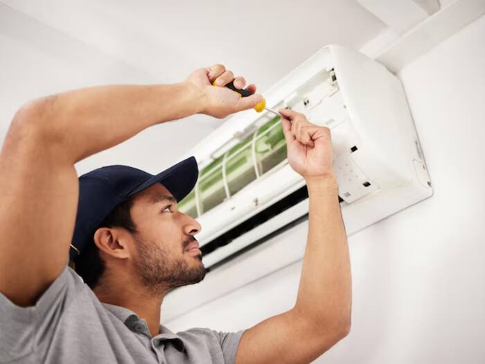 Air conditioner using tips