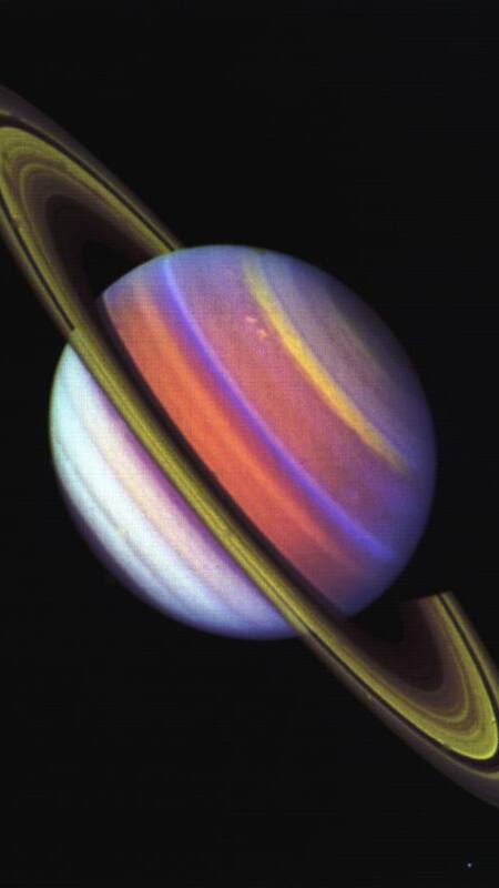 7 rare images of Saturn captured by NASA
