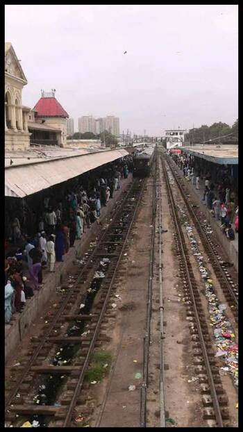 UP के 3 सबसे गंदे रेलवे स्टेशन, जहां कतई जाना पसंद नहीं करेंगे आप, Top पर ये बड़ा शहर