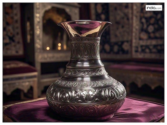 Silver kalash photo
