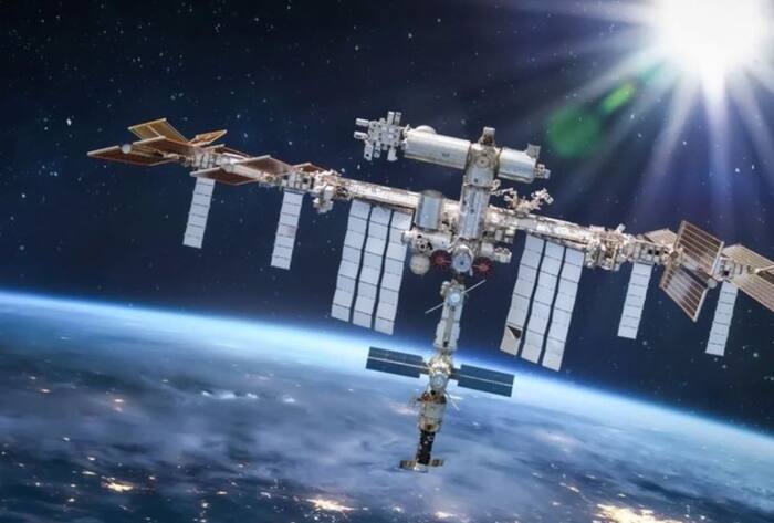 These 3 countries have their own space stations when india will have their own space station in hindi