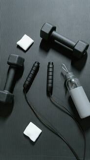 7 Must-Have Fitness Accessories for Your Home Workout Routine