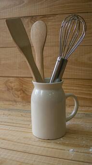 7 Stylish Wooden Kitchen Essentials Under 499 You’ll Love