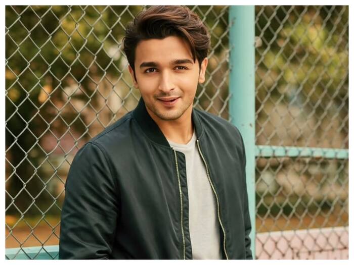 Ladka Bankar Alia Bhatt