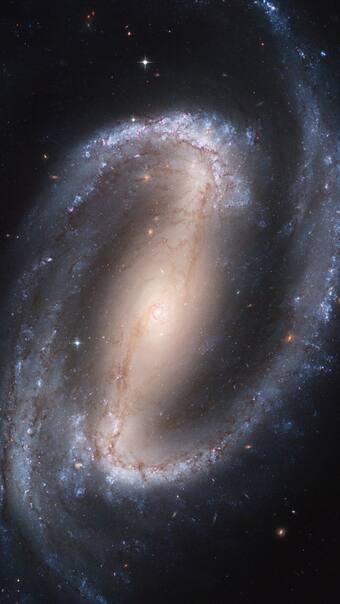 7 rare images of deep space captured by NASA