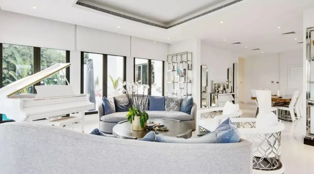 Inside photos of Mukesh Ambani's son Anant Ambani's ultra-luxurious ...