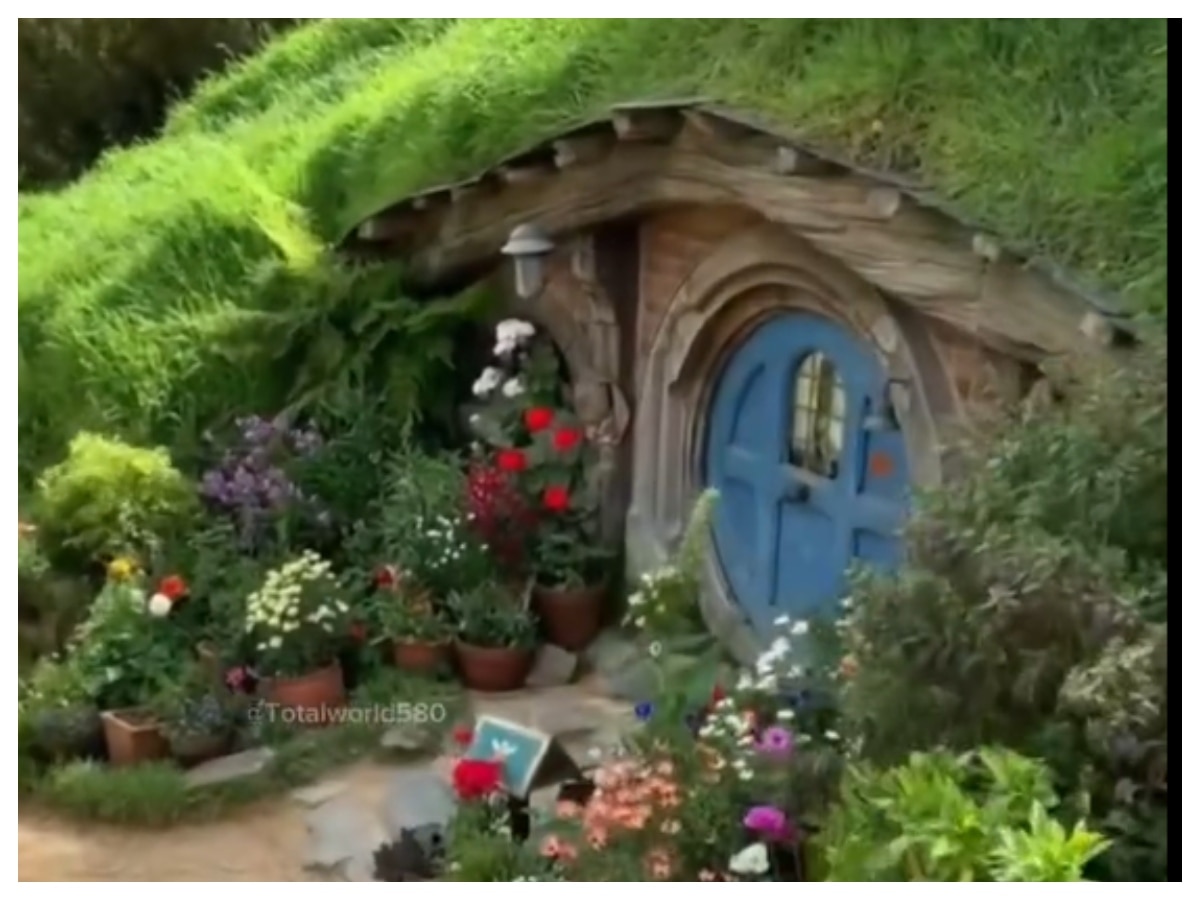 Home Inside Hills