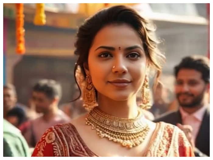 Varun Dhawan As Girl