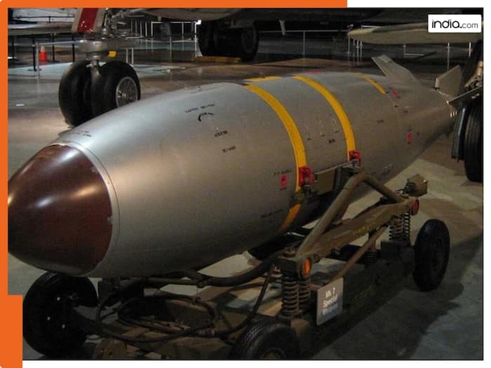 Nuclear bomb images