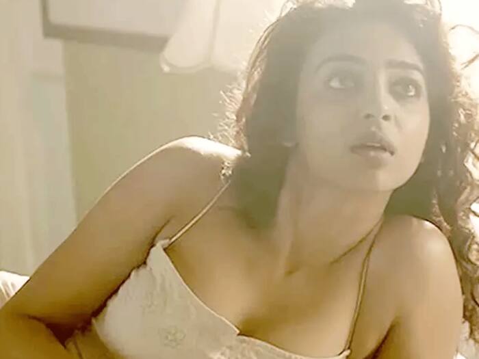 Radhika apte bold scene