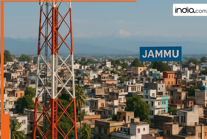 India-Pakistan conflict: Mobile network stop in Jammu after Loud explosions heard in city