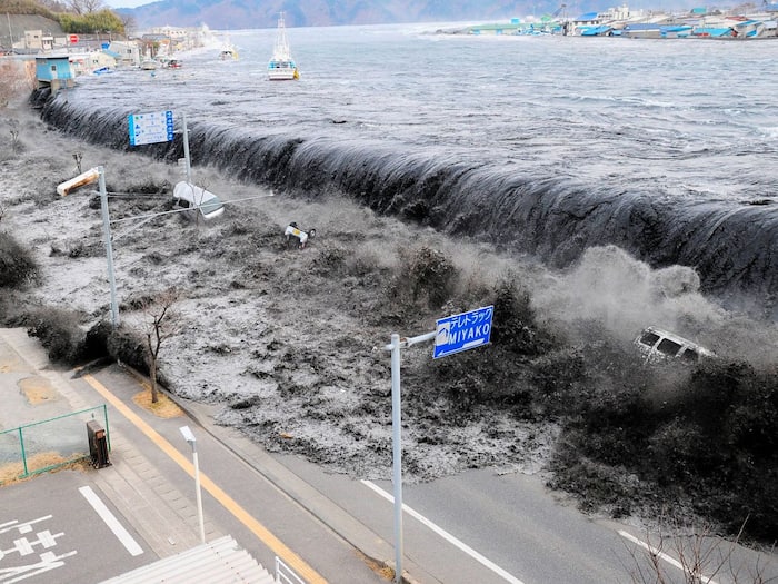 Earthquake  11