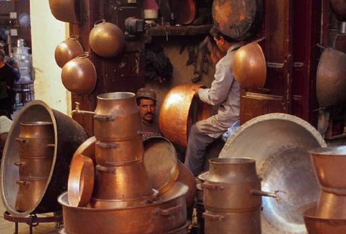 Easy ways to clean copper and brass utensils properly in hindi