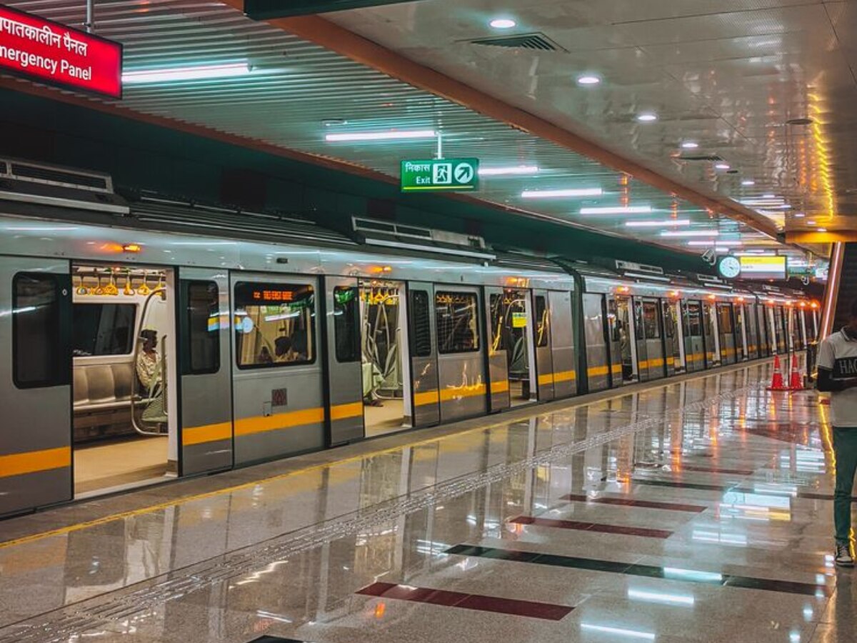 ट्रेन की तरह मेट्रो में क्यों नहीं लगाए जाते हैं टॉयलेट? 90% लोगों नहीं ...