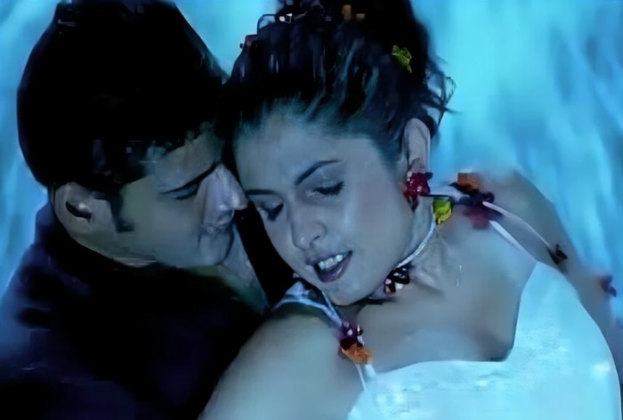 This actress played Mahesh Babu’s ‘mother’ in one film, then romanced him in one film, Who is this heroine? Name is…