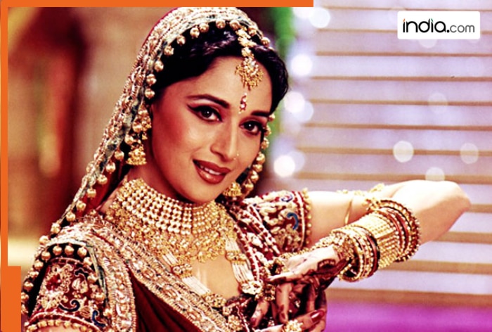 This famous personality, who was the biggest fan of Madhuri Dixit, used to book whole theater to watch her films, had watched her blockbuster 73 times, movie is… he was…