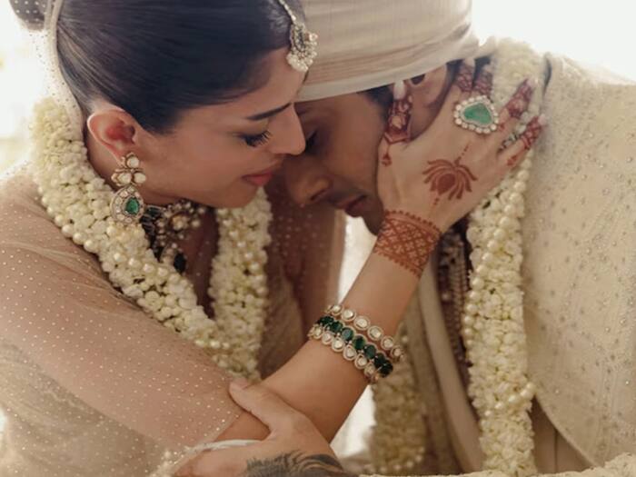 Aarya babbar on prateik