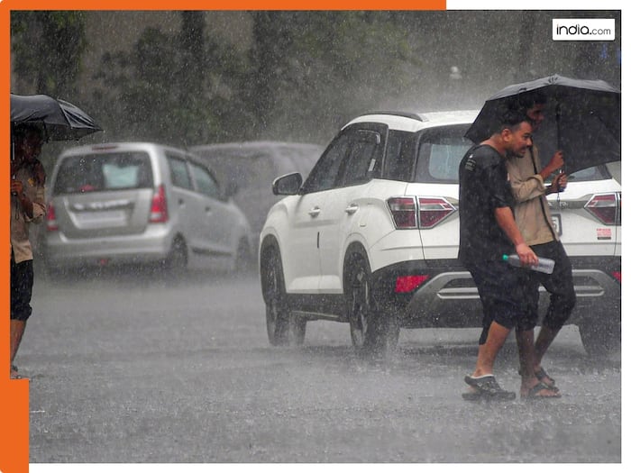 Delhi weather April 4: IMD issues red alert for severe thunderstorms as heavy rains lashes national capital; check detailed forecast