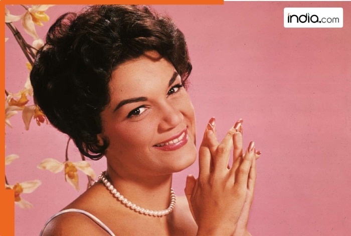 ‘Pretty Little Baby’ singer Connie Francis dies at 87