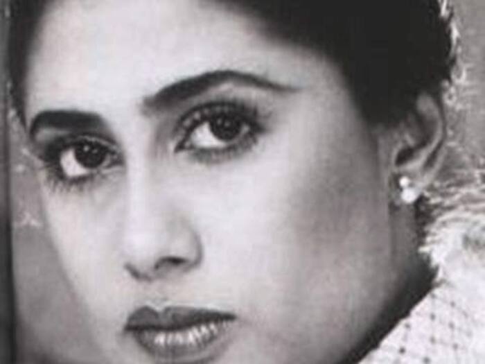 Smita patil talk about nudi